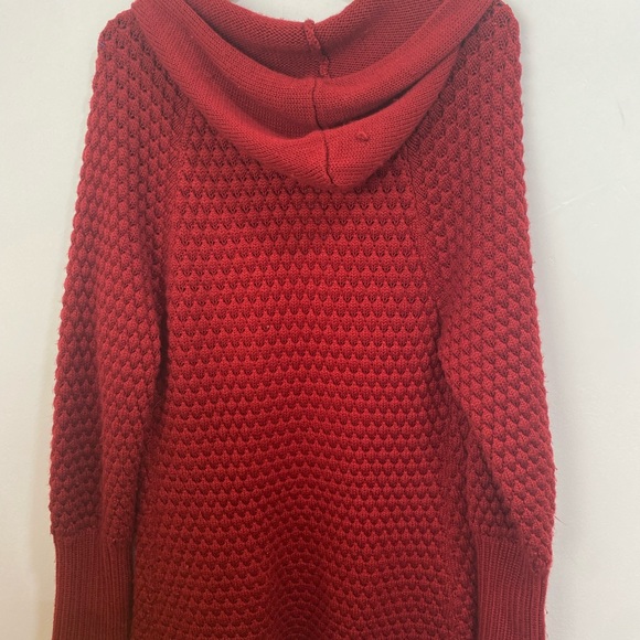 Zeila hoodie cardigan jacket size (44) M To L , Red color from open. - Picture 8 of 13